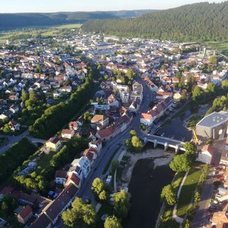Stadtübersicht Donau Tuttlingen während Ballonfahrt